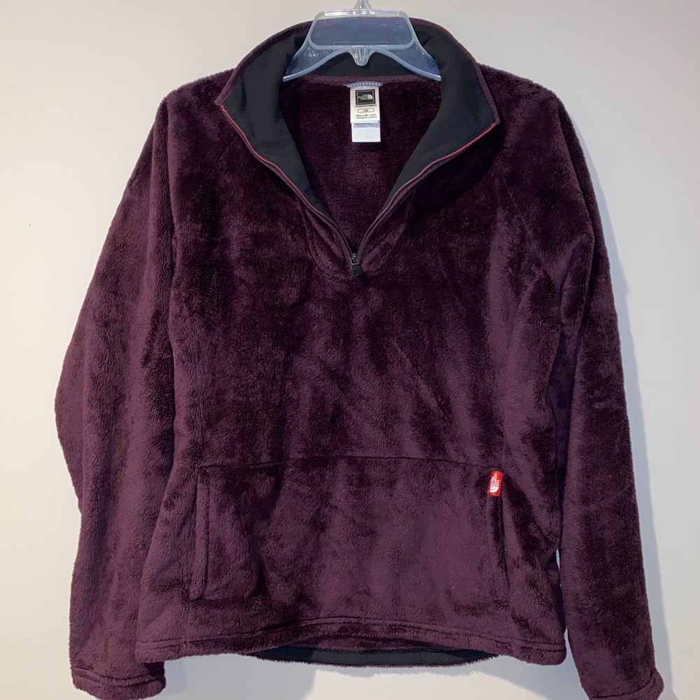 North Face Woman’s Osito 1/4 Zip Pullover